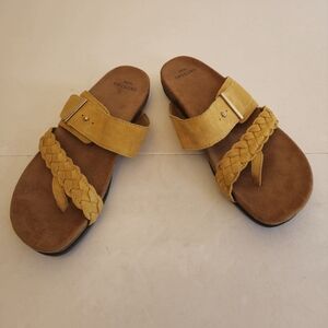 Earth Origins Braided Point Toe Post Sandals Maize Yellow Size Size 10